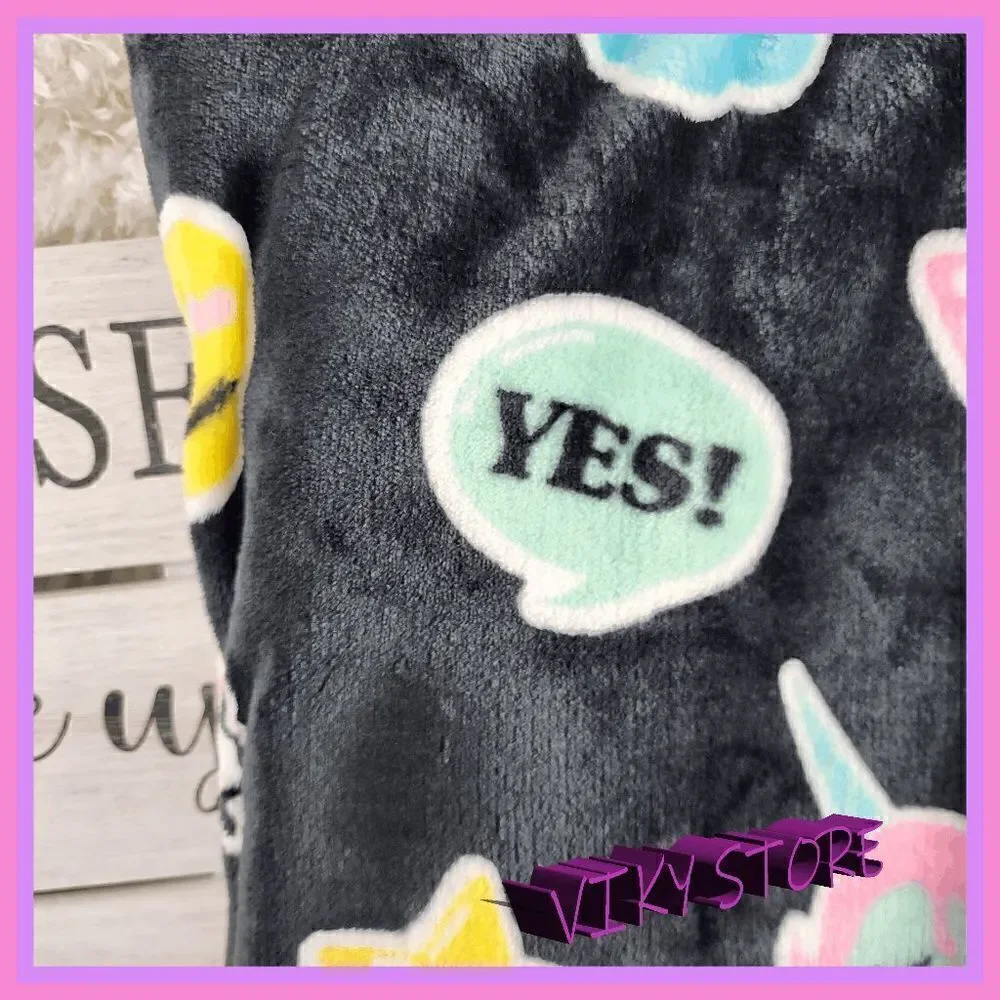 NWT {BEBE} Black Plush Fleece Throw Unicorns Girls NWT